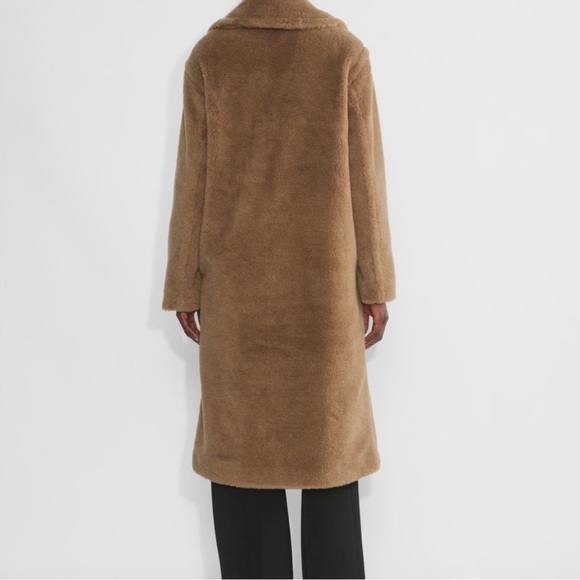 Aritzia Babaton Teddy Coat - Picture 2 of 8